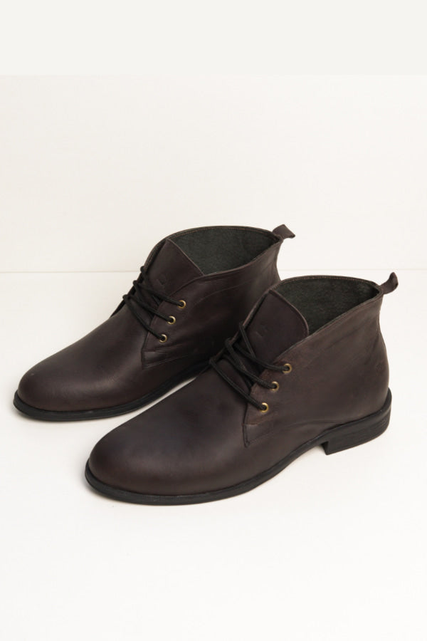 Bota Masculina Cerrado Social em Couro - BT45