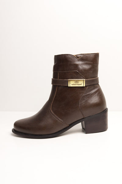 Bota Feminina Realeza Chocolate em Couro - BT51