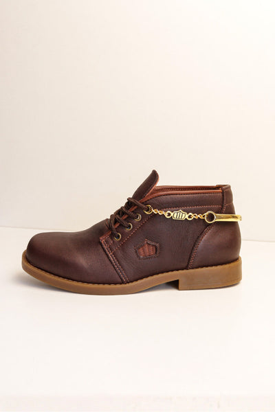 Botina Femina Confort em Couro Café com Espora de Ouro - BN51